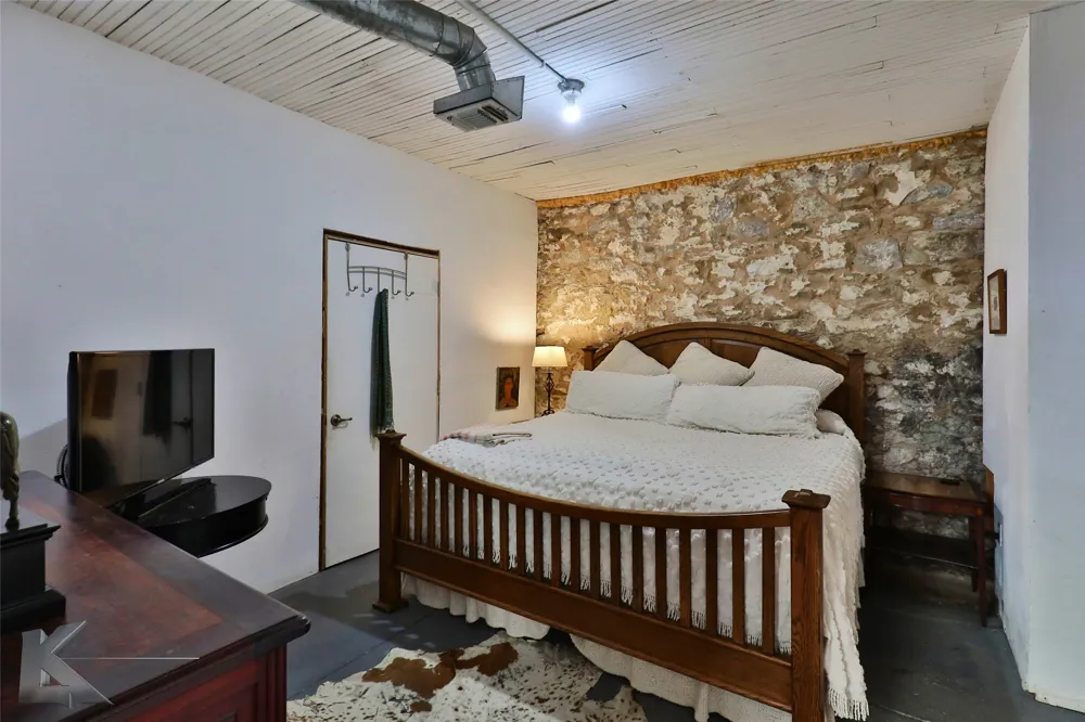 306 Conrad Hilton St Boulevard Cisco, TX 76437