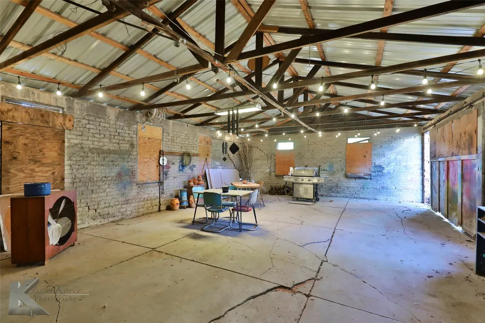 306 Conrad Hilton St Boulevard Cisco, TX 76437