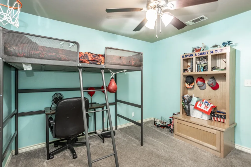 406 W Elm Street Collinsville, TX 76233