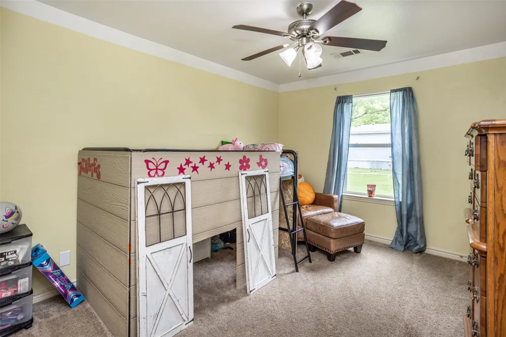 406 W Elm Street Collinsville, TX 76233