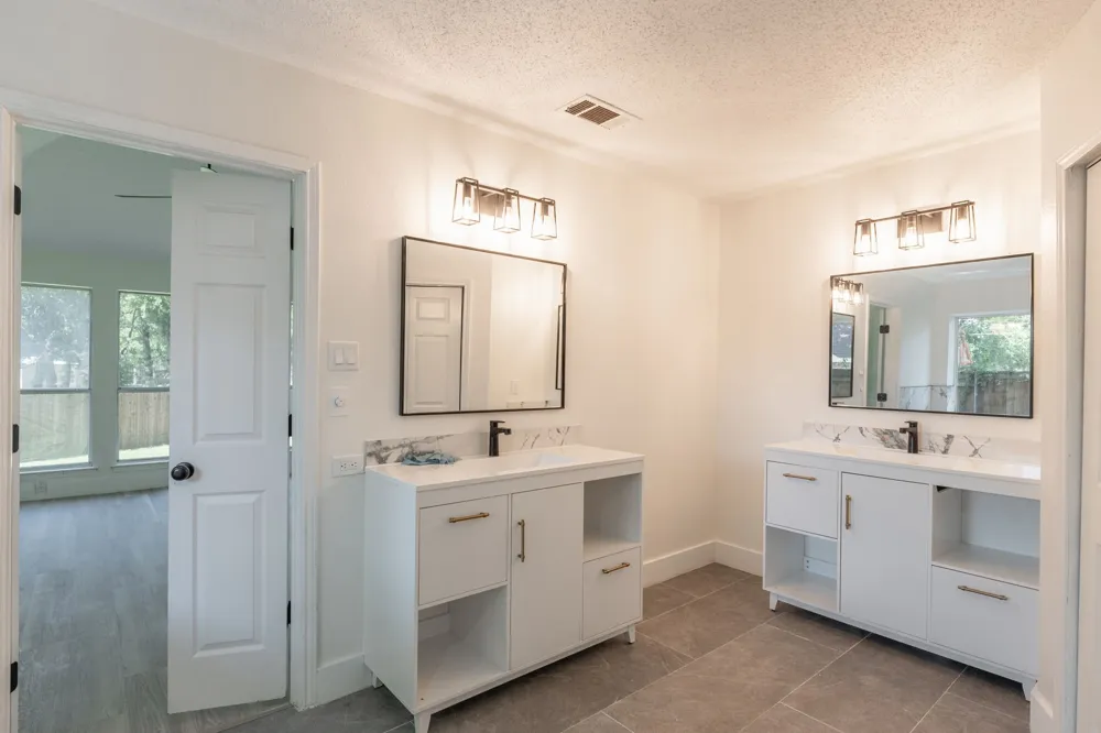 3901 Winter Park Balch Springs, TX 75180