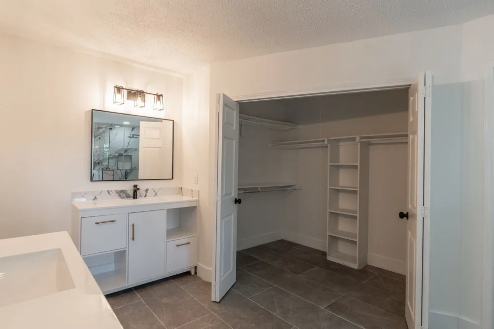 3901 Winter Park Balch Springs, TX 75180
