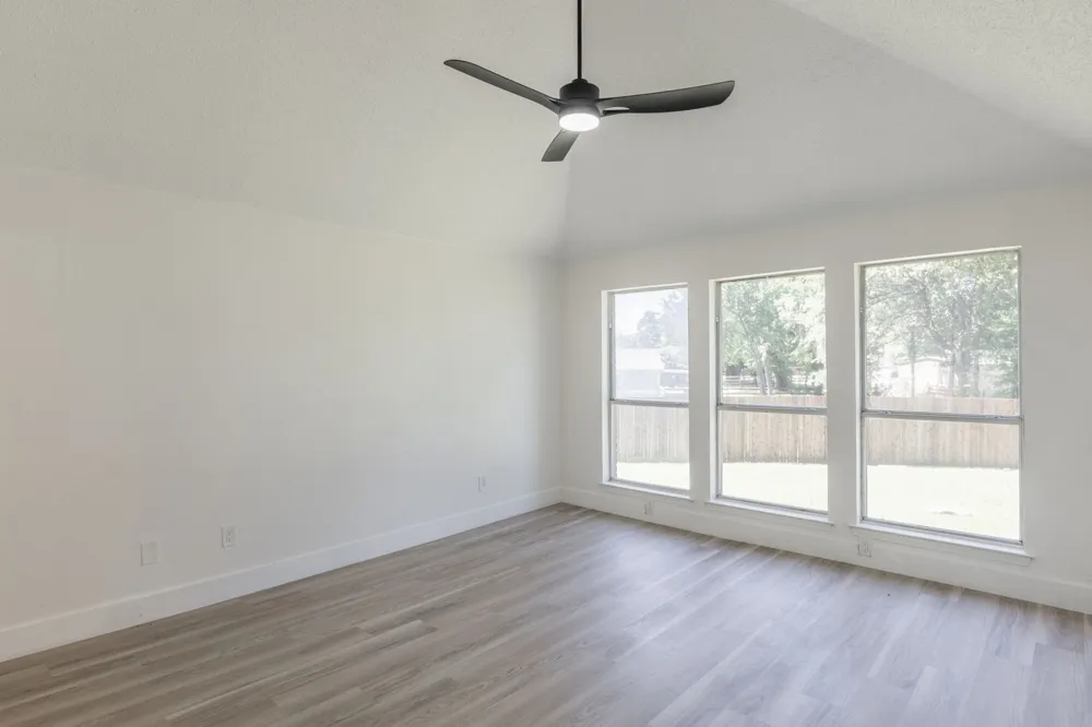 3901 Winter Park Balch Springs, TX 75180