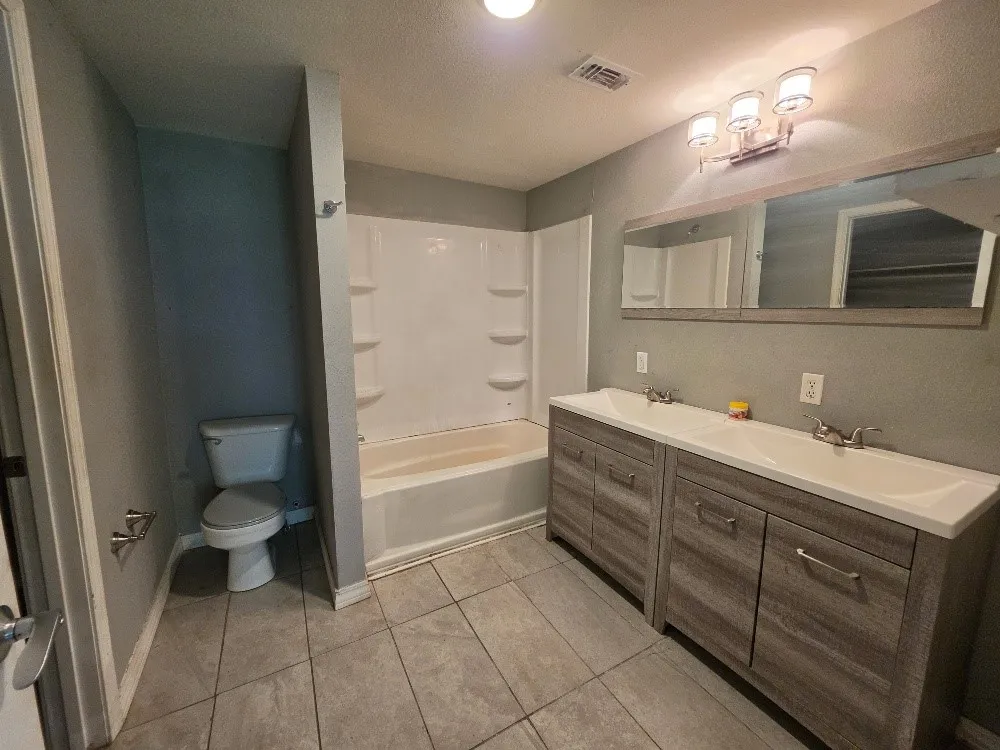 515 Bosque Street Meridian, TX 76665