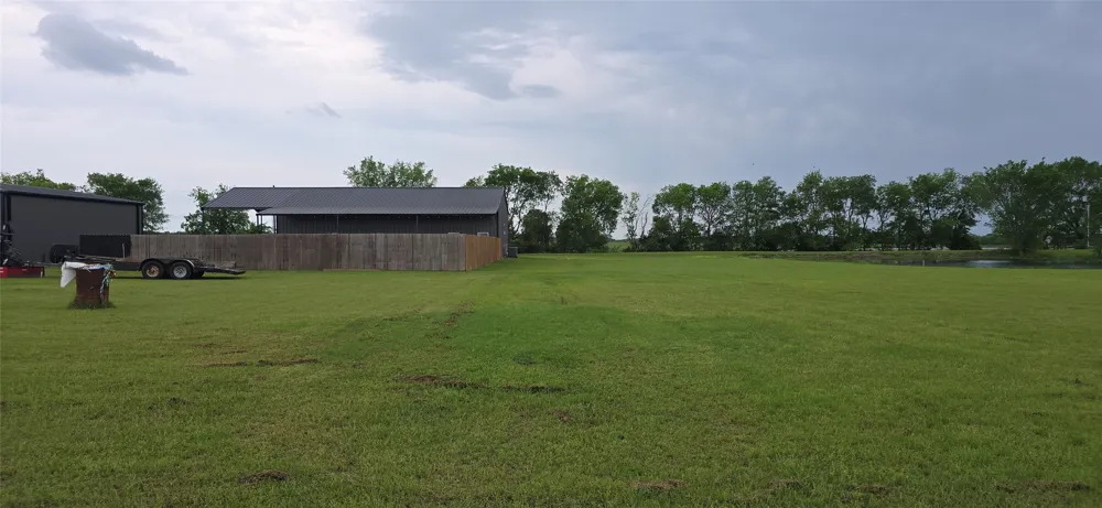 1410 Rs County Road 1235 Point, TX 75472