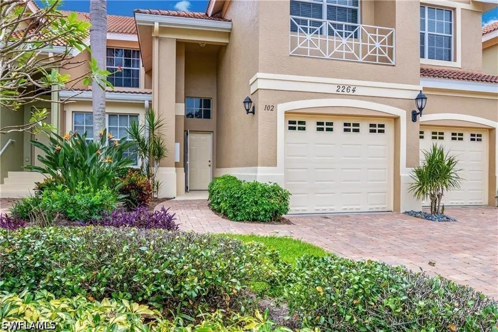 Ashton Oaks Lane #O-4-102 Naples, FL 34109
