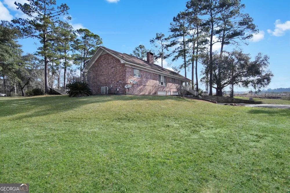 2060 Us Highway 80 HWY Bloomingdale, GA 31302