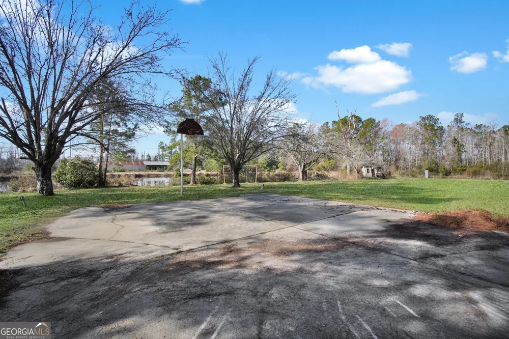 2060 Us Highway 80 HWY Bloomingdale, GA 31302