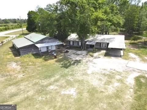 3718 N Highway 1