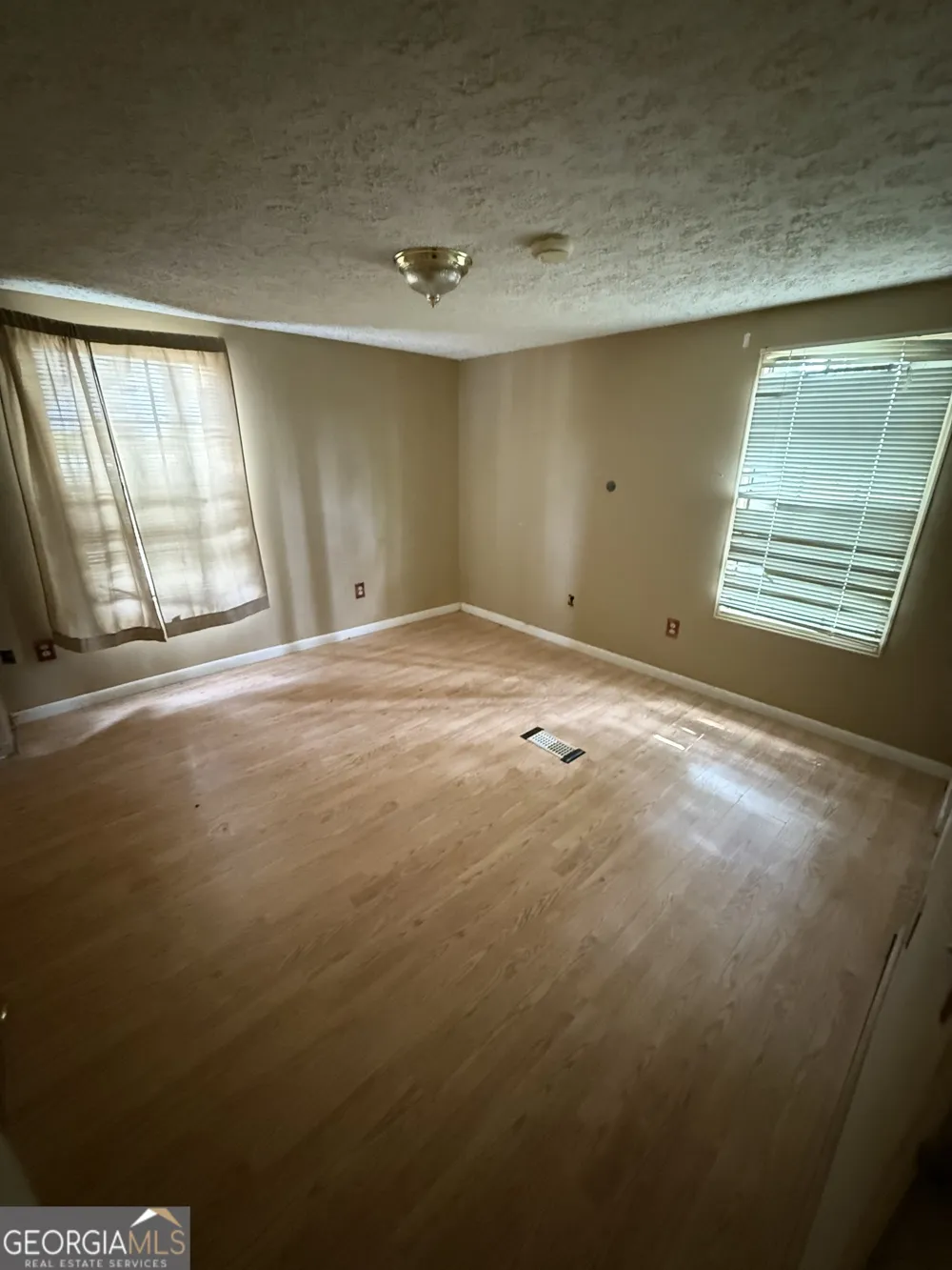 3728 N Highway 1 Midville, GA 30441