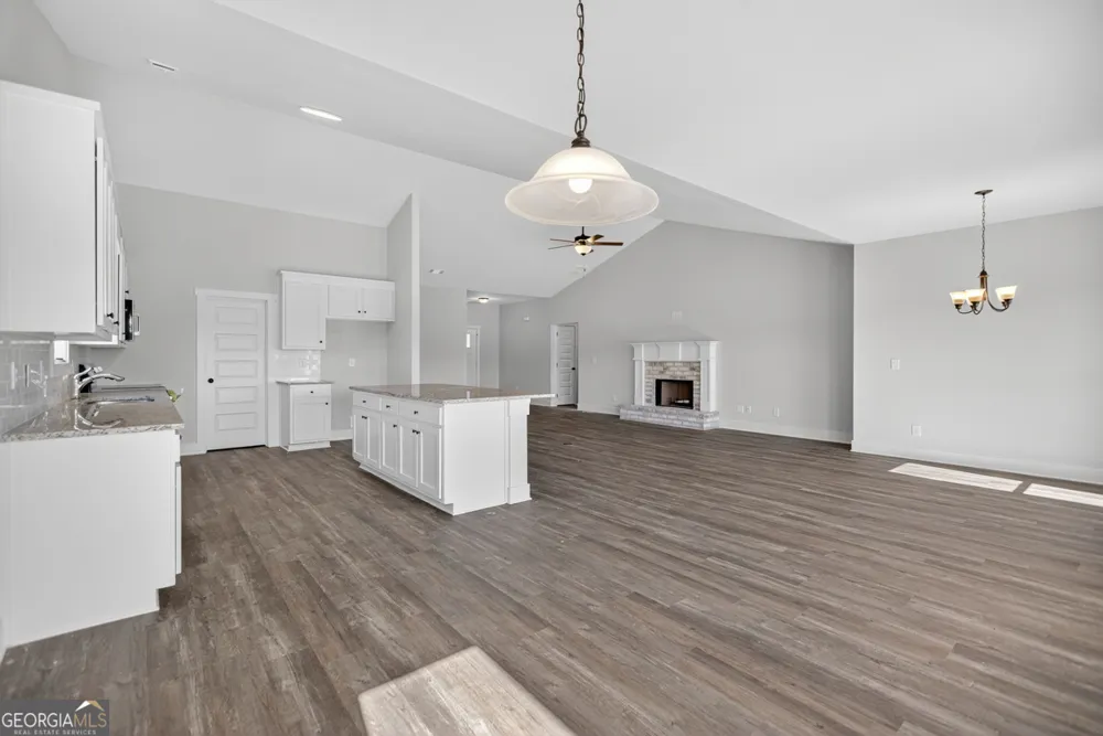 2577 Bethany Bowersville RD Canon, GA 30520