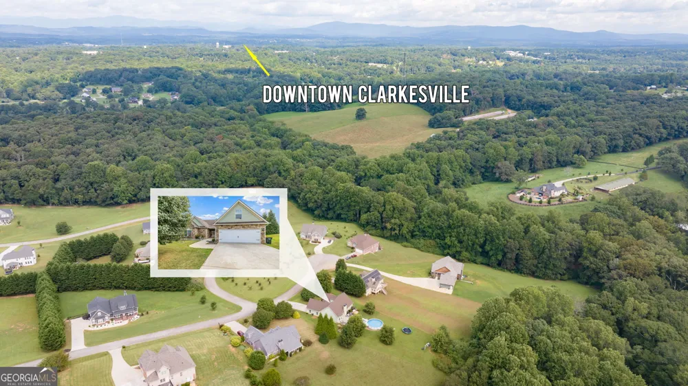 386 Sterling Meadows CT Demorest, GA 30535