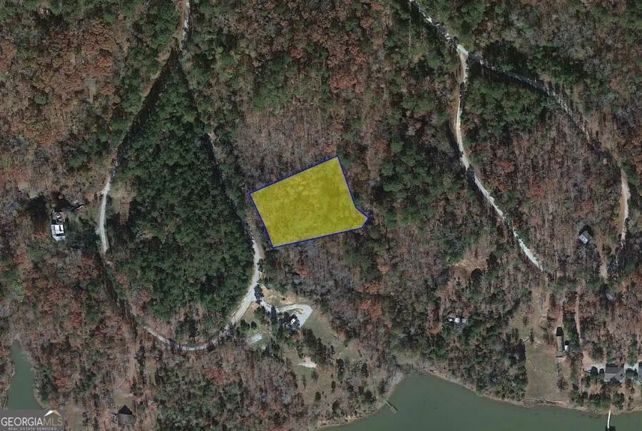 8 Cade CIR Elberton, GA 30635