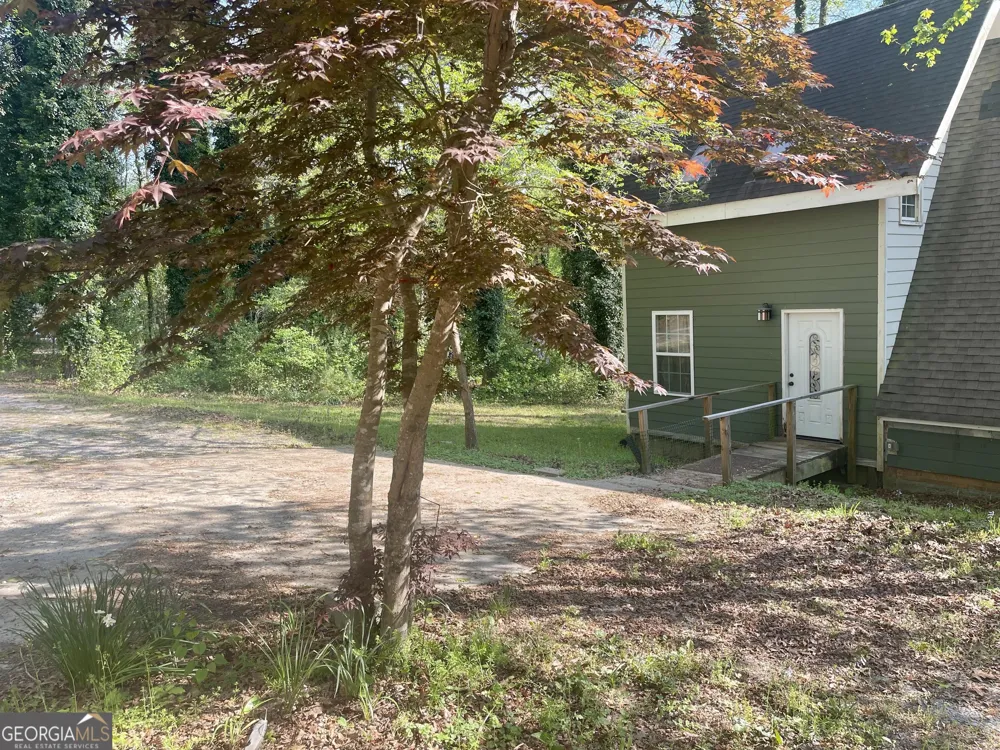12005-A Hutcheson Ferry RD Chattahoochee Hills, GA 30268