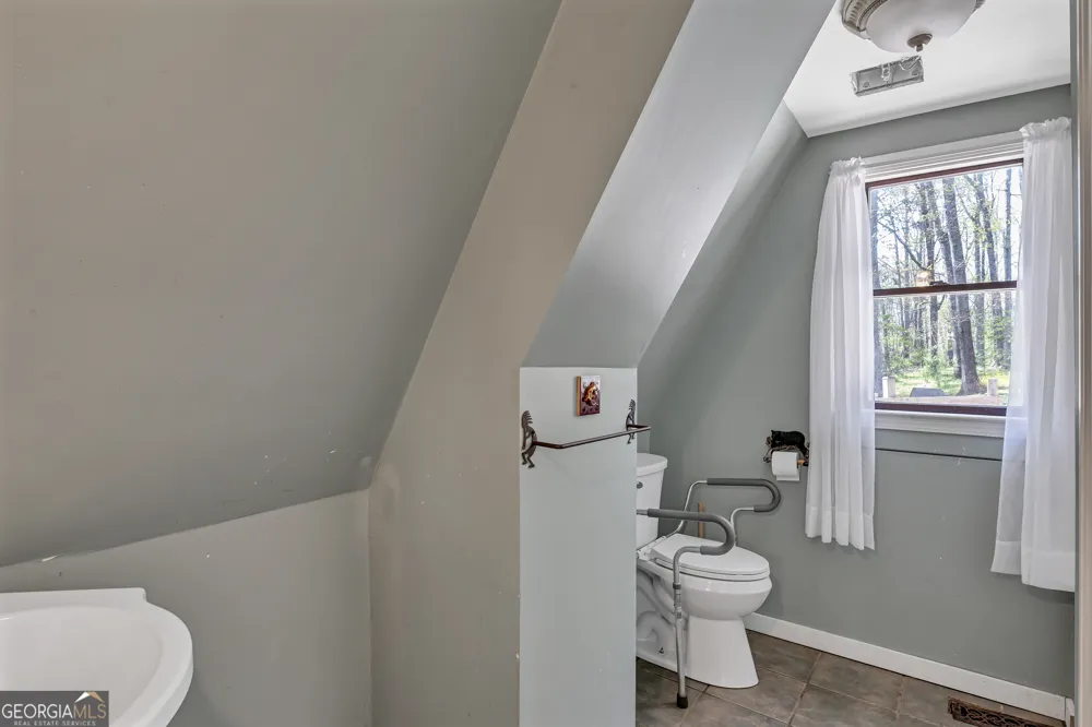 12005-A Hutcheson Ferry RD Chattahoochee Hills, GA 30268