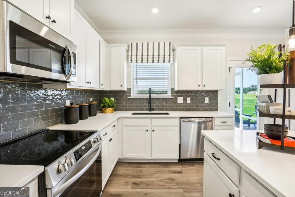 138 Creekside RD Eatonton, GA 31024