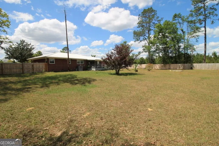 1749 Us Highway 1 N Alma, GA 31510