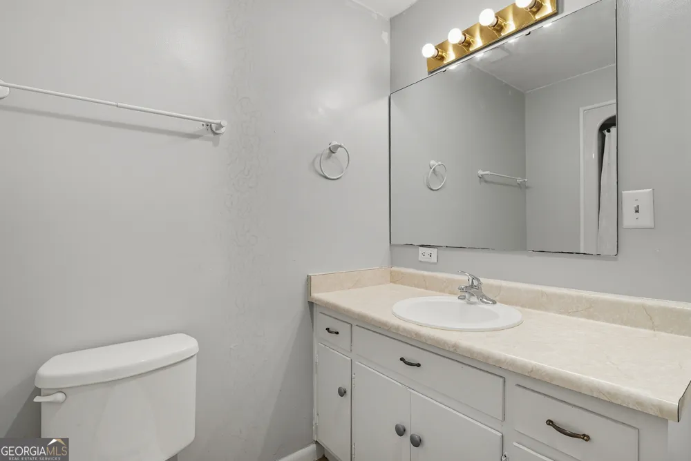 757 Old Screven RD Jesup, GA 31545