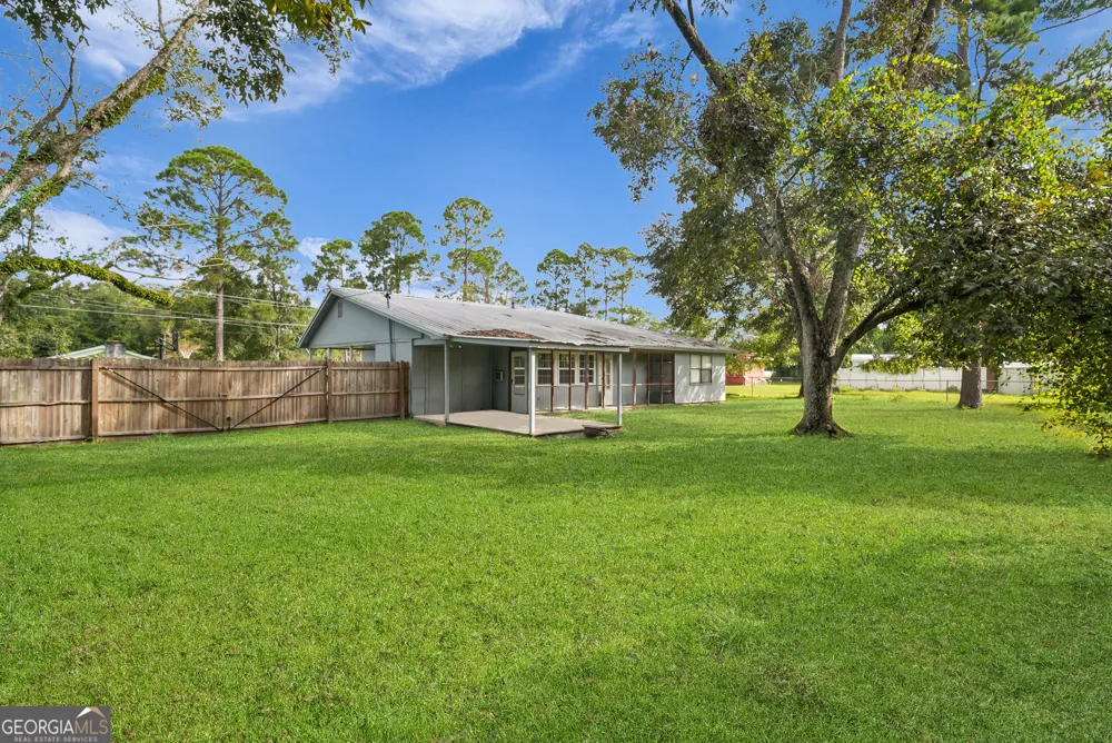 757 Old Screven RD Jesup, GA 31545