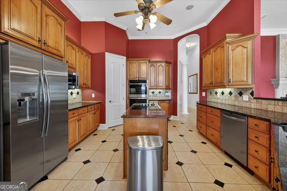 350 Hillridge CV Lizella, GA 31052