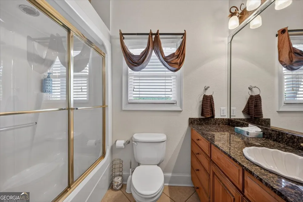 350 Hillridge CV Lizella, GA 31052