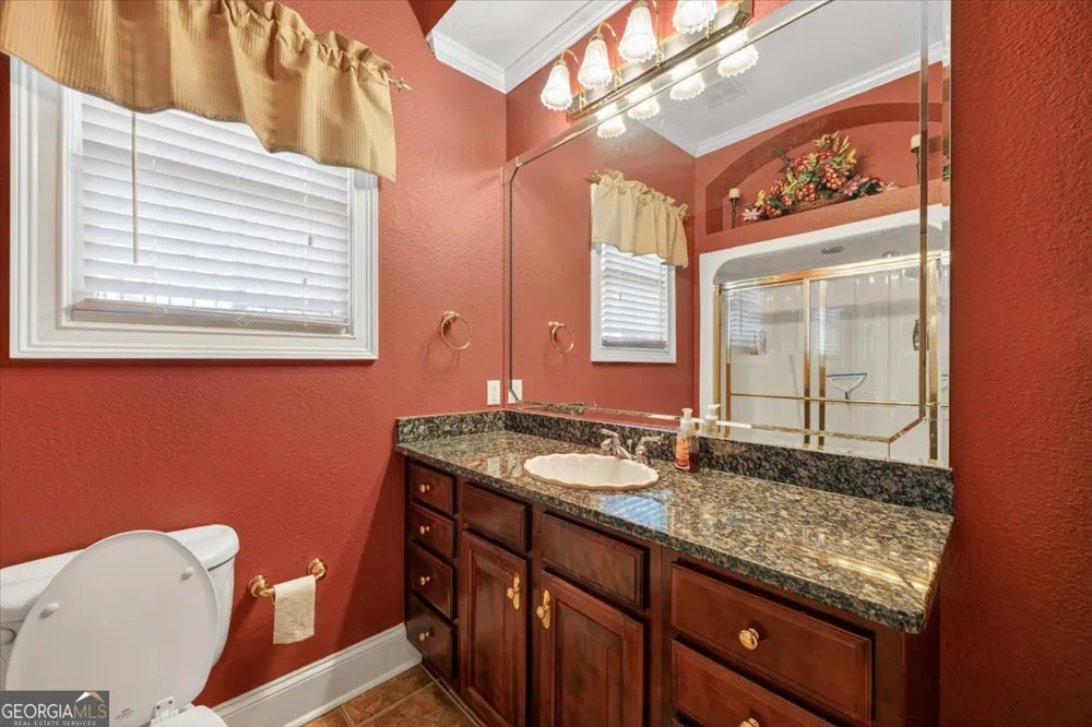 350 Hillridge CV Lizella, GA 31052