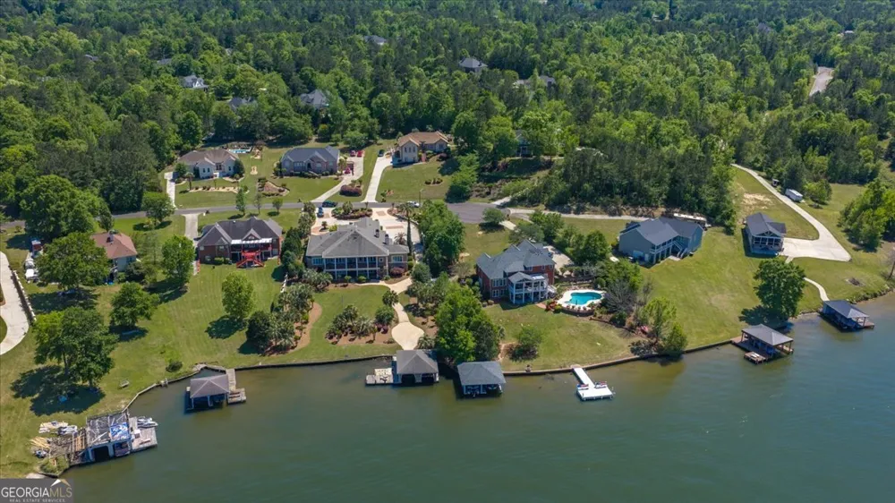 350 Hillridge CV Lizella, GA 31052