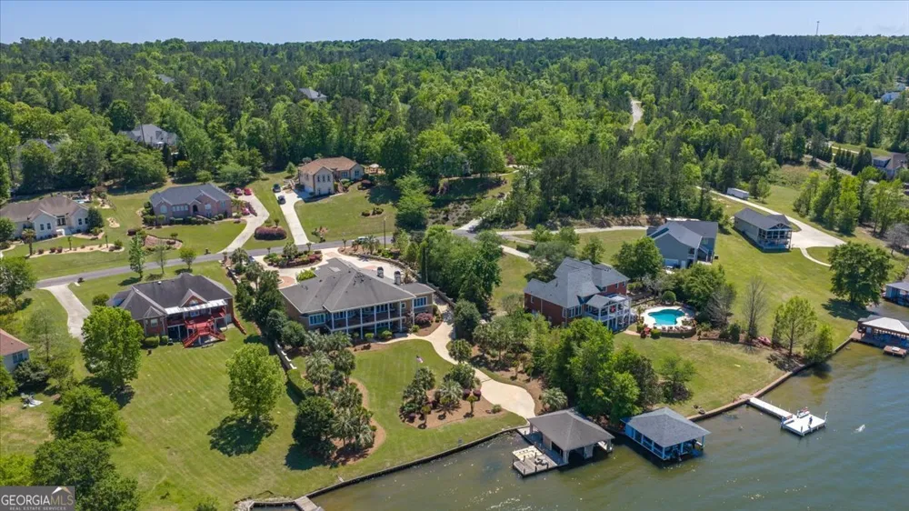 350 Hillridge CV Lizella, GA 31052