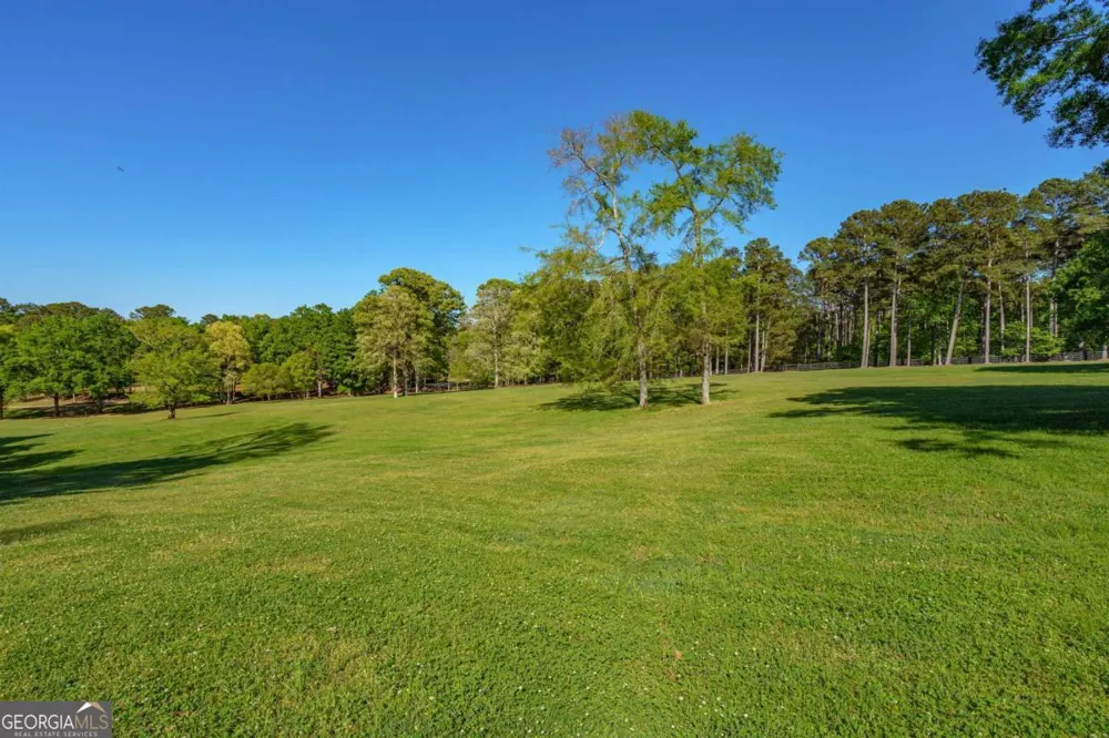 1901 Pine Grove RD Greensboro, GA 30642