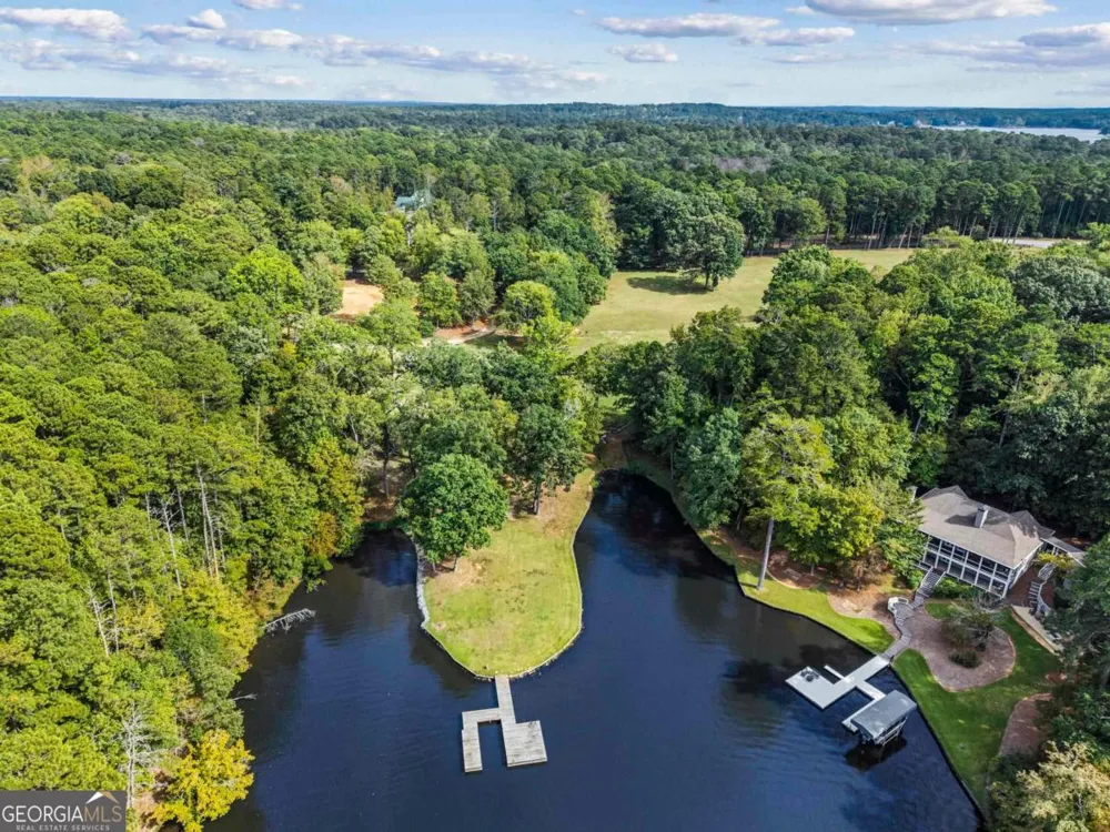 1901 Pine Grove RD Greensboro, GA 30642