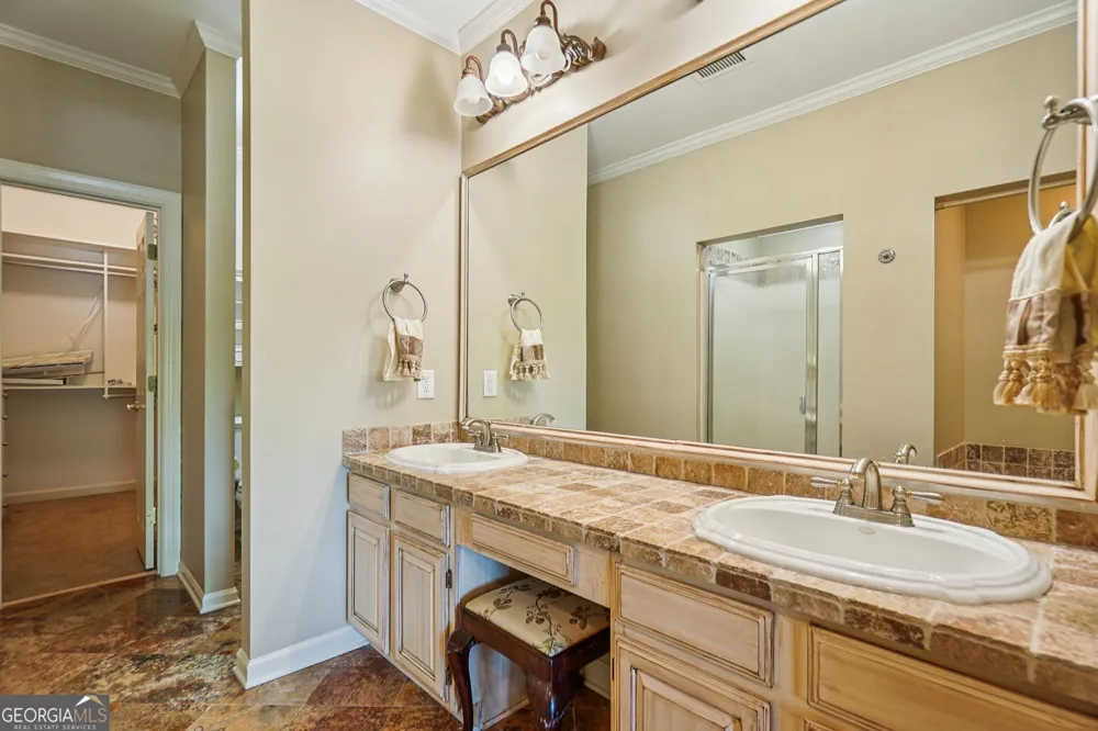 1123 Wharfside CT Greensboro, GA 30642