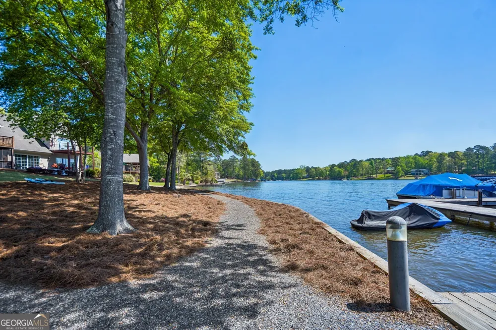 1123 Wharfside CT Greensboro, GA 30642