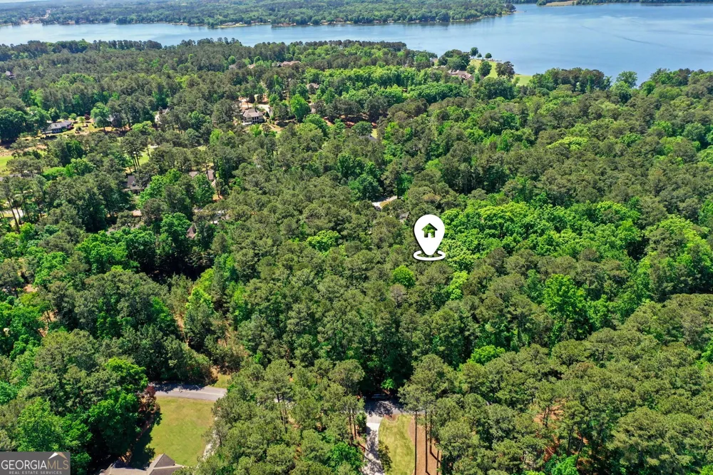 1470 Snug Harbor DR Greensboro, GA 30642