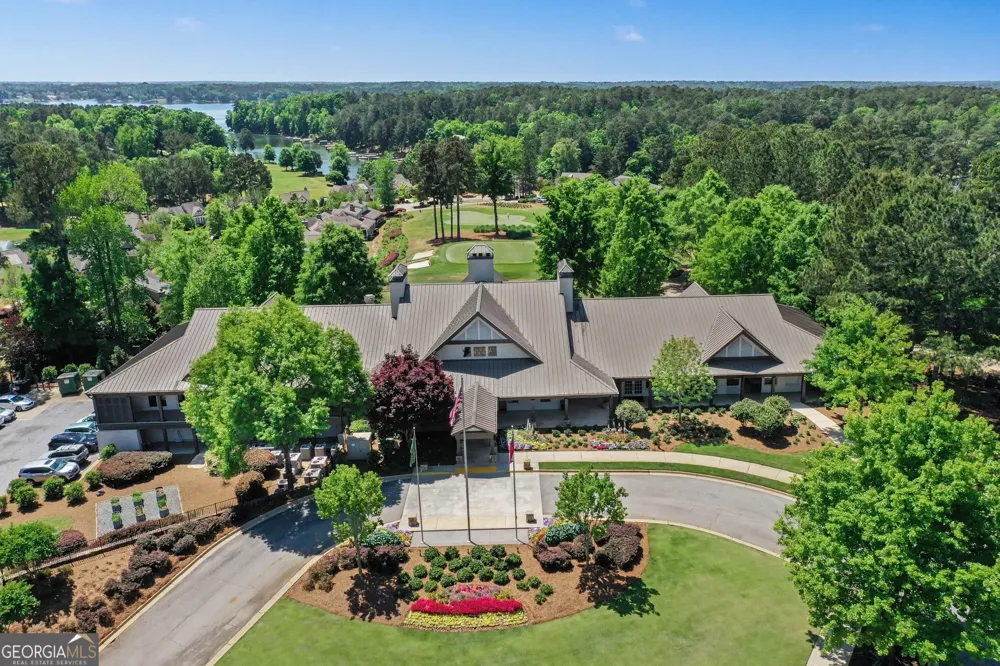 1470 Snug Harbor DR Greensboro, GA 30642