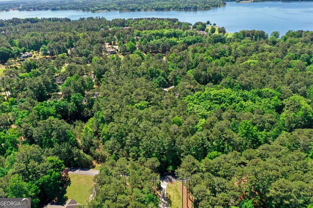 1470 Snug Harbor DR Greensboro, GA 30642