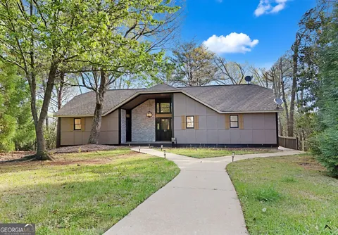 85 International Village DR