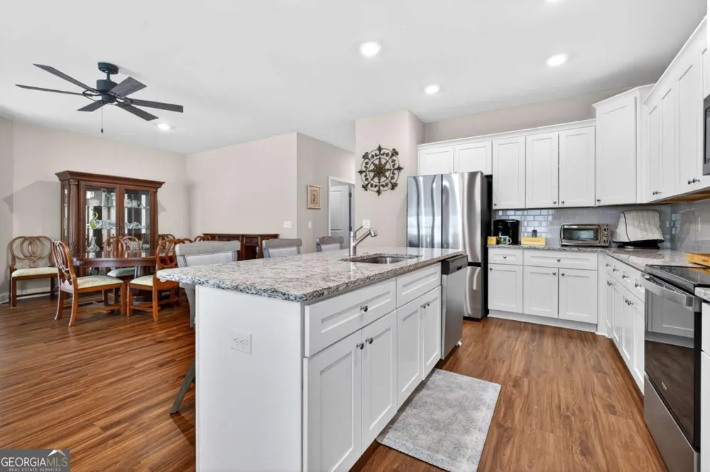 118 Cherokee DR Waleska, GA 30183