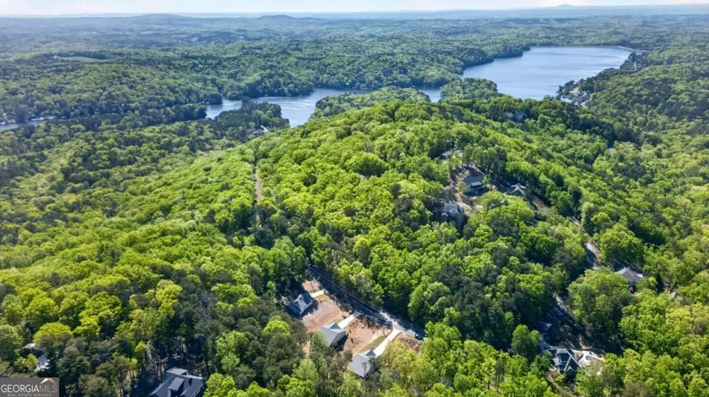 118 Cherokee DR Waleska, GA 30183