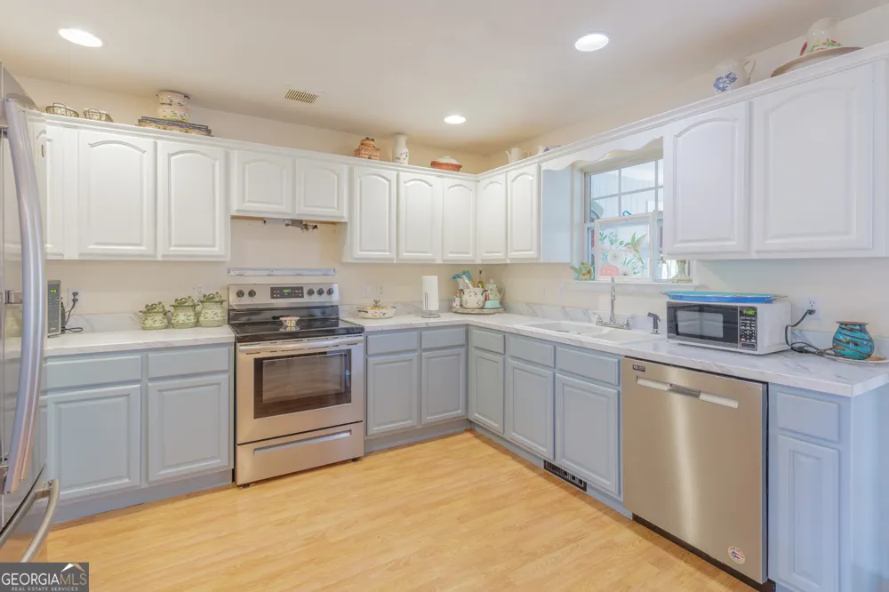 765 Greenbush RD LaFayette, GA 30728