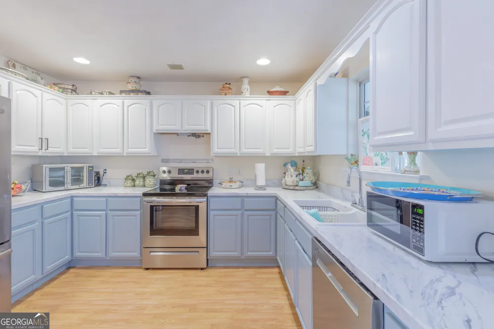 765 Greenbush RD LaFayette, GA 30728