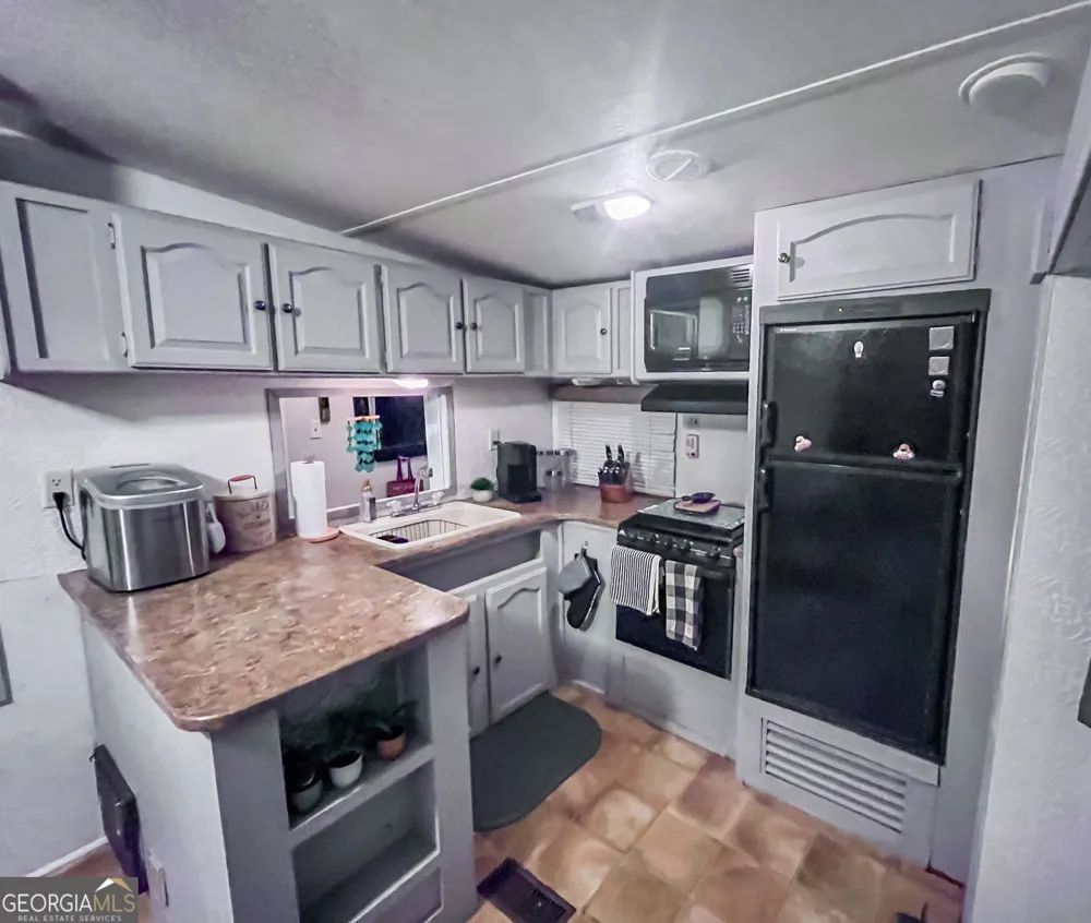 146 CANYON PASS Cleveland, GA 30528