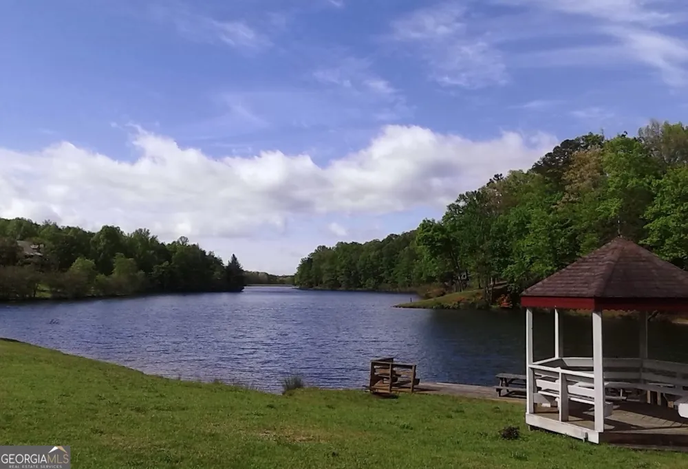 146 CANYON PASS Cleveland, GA 30528