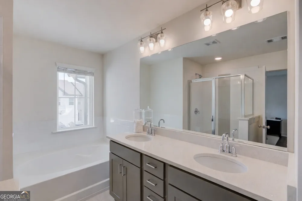 39 Auburn Valley WAY Auburn, GA 30011