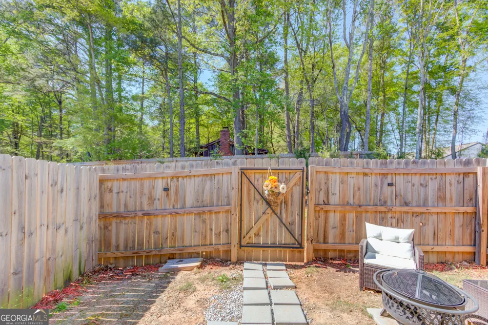 39 Auburn Valley WAY Auburn, GA 30011