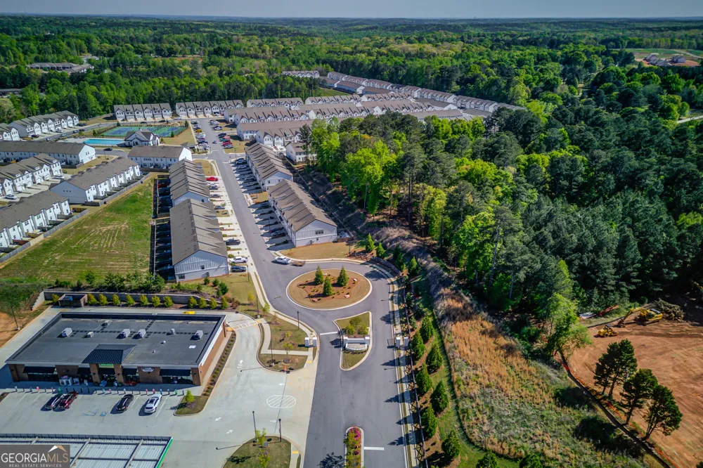39 Auburn Valley WAY Auburn, GA 30011