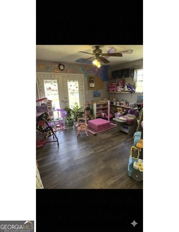 725 Strickland Town RD Luthersville, GA 30251