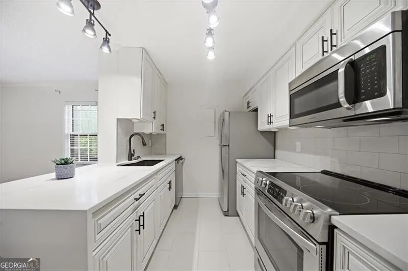 26 Arpege WAY NW Atlanta, GA 30327