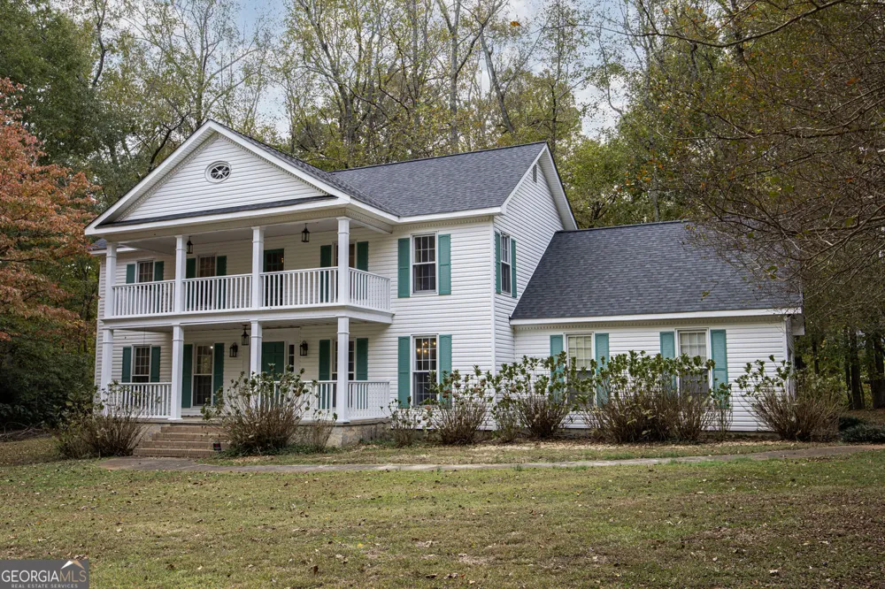 35 Palmer PL Sharpsburg, GA 30277