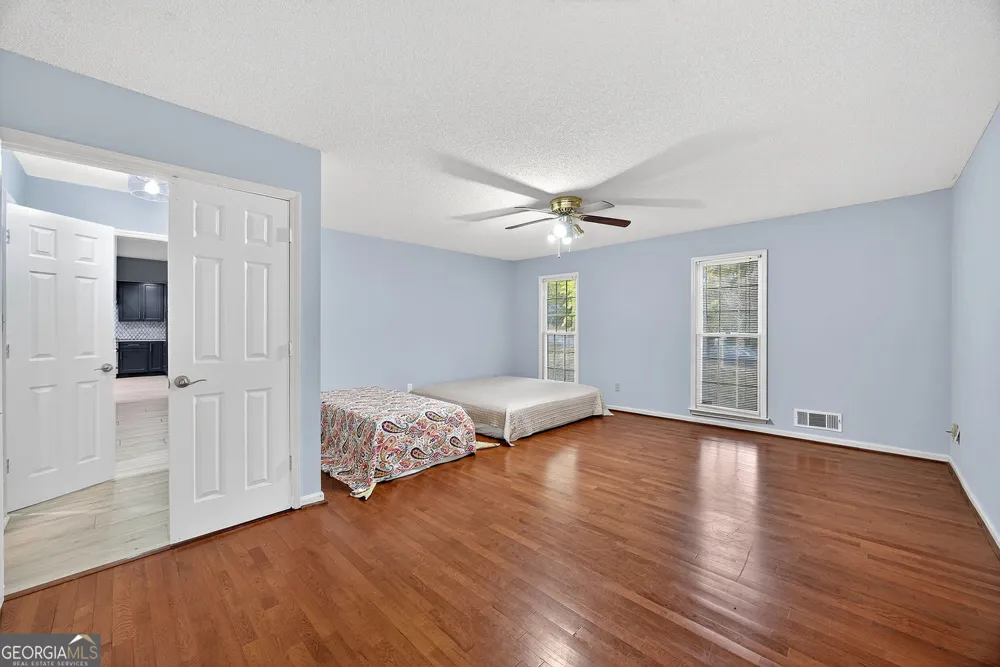 35 Palmer PL Sharpsburg, GA 30277
