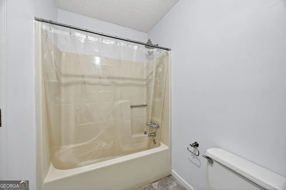 35 Palmer PL Sharpsburg, GA 30277